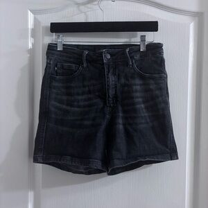 Judy Blue Dark Wash Jean Shorts